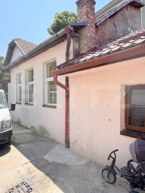 EXCLUSIVITATE ! Casa renovabila, 403 mp de teren, zona Straz