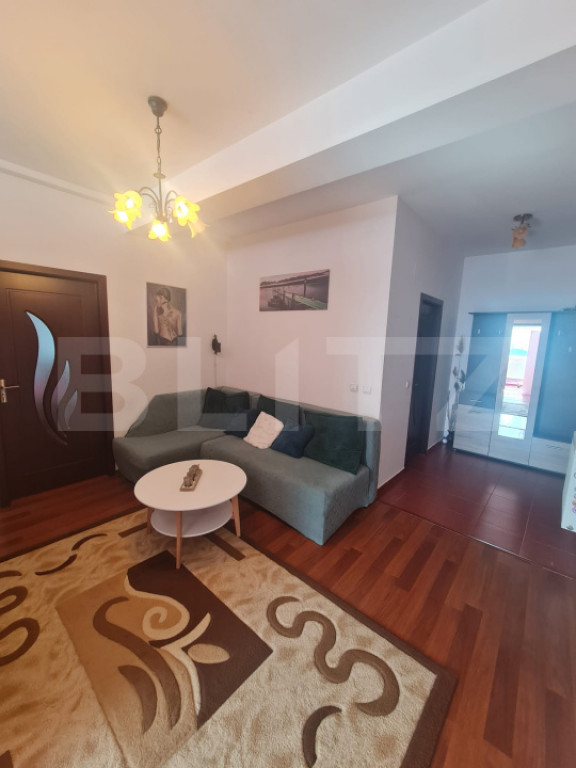 Apartament cu 3 camere, 65 mp, mobilat si utilat, parcare, z