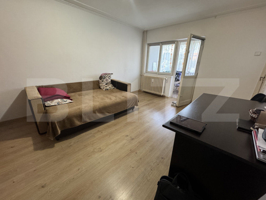 Garsoniera la parter 31 mp, zona Ciuperca, 1 Mai