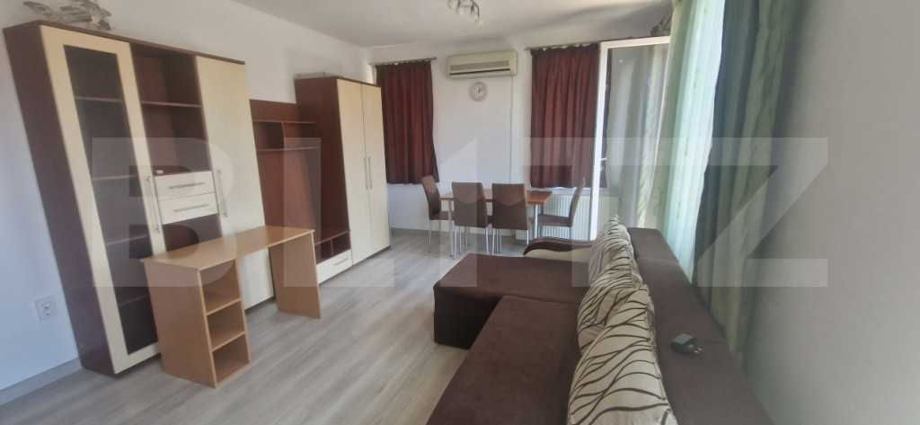 Apartament cu 2 camere de vânzare – Tineretului, zonă li