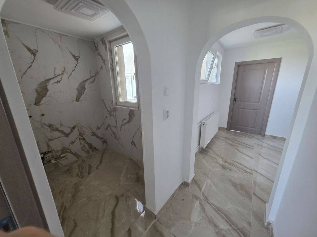 Apartament 2 camere decomandat Constantin Brancoveanu