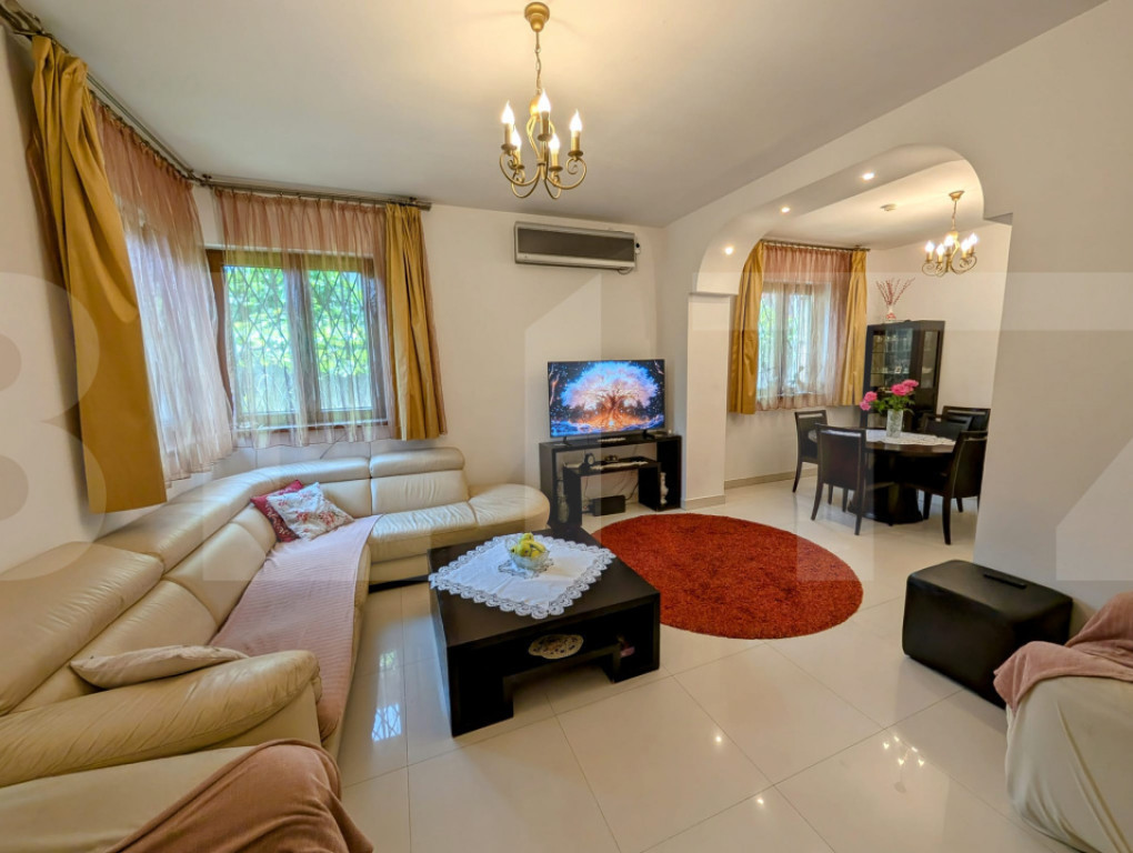 VILĂ DEOSEBITĂ DE VÂNZARE – ZONA PARCUL CIRCULUI, 3 MIN