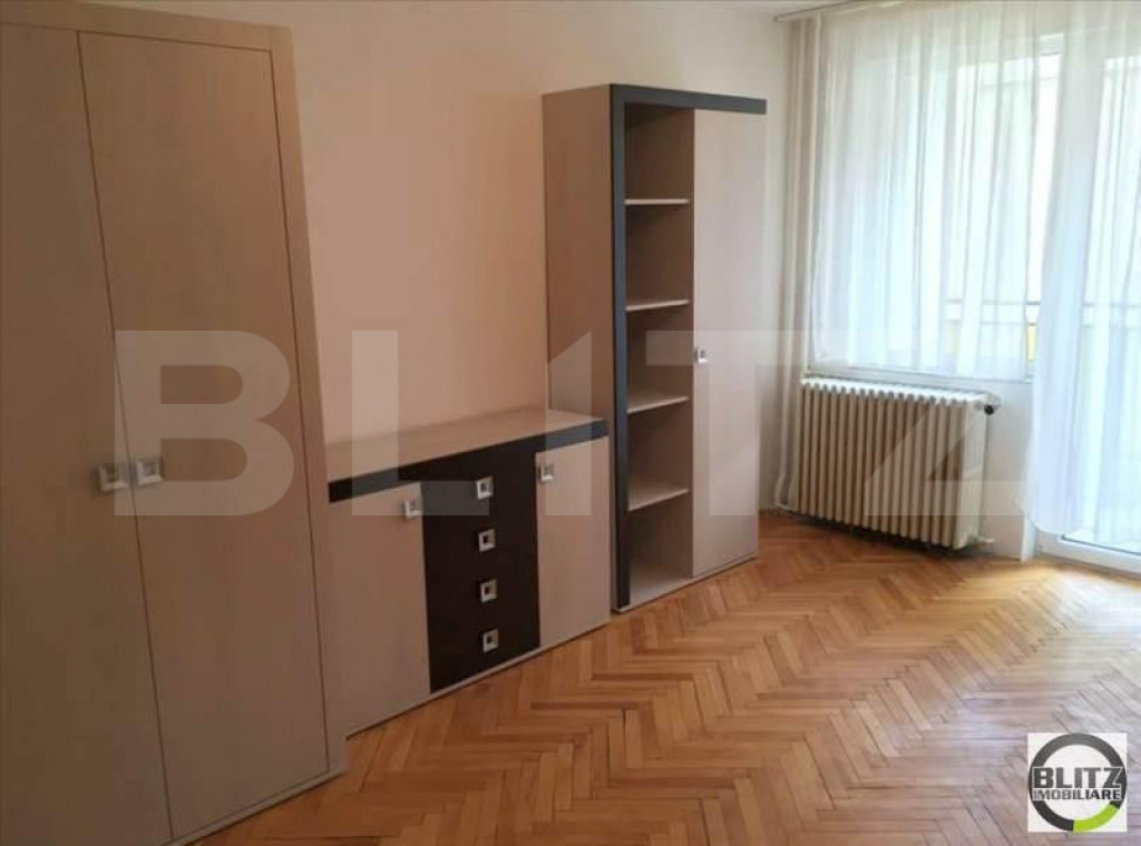 Apartament 1 cameră decomandat, balcon _ Aurel Suciu | Disp