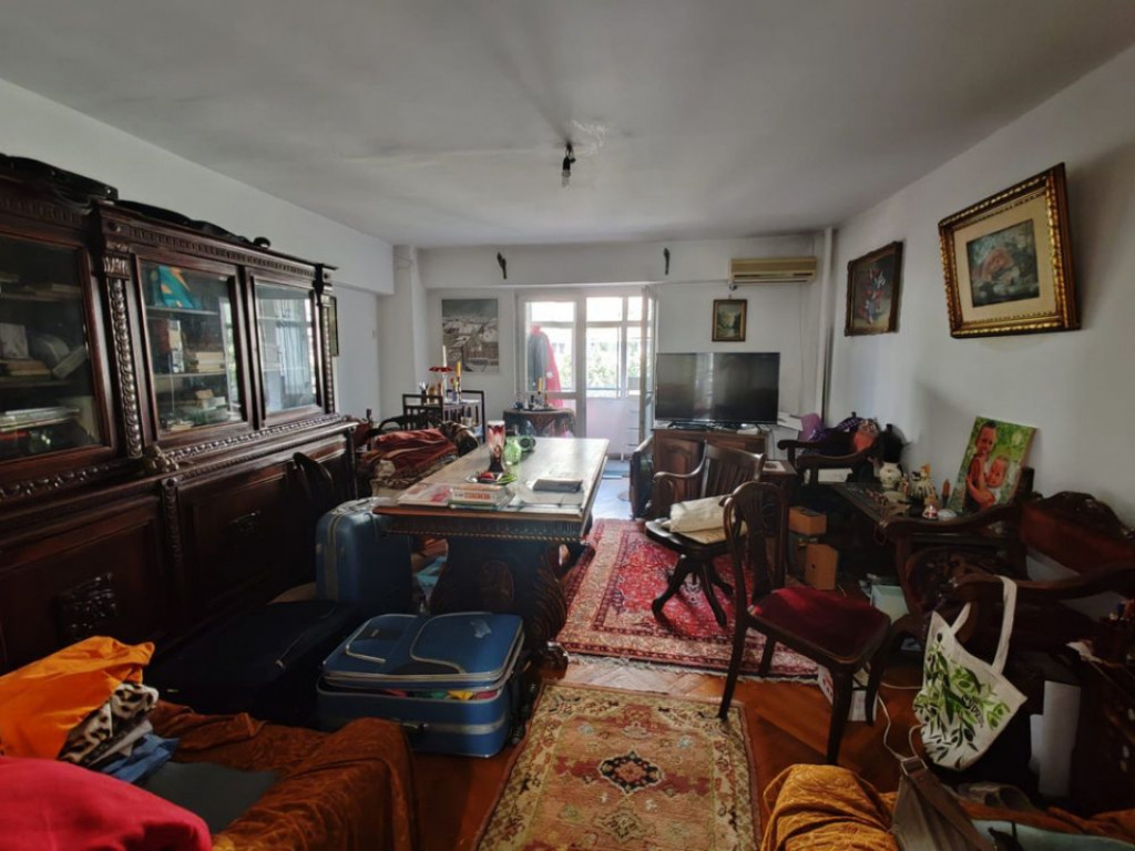 Apartament de 3 camere Hol H- Unirii-Coposu