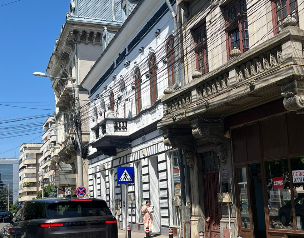 Spatiu comercial, ultracentral, 94mp utili, zona restaurant