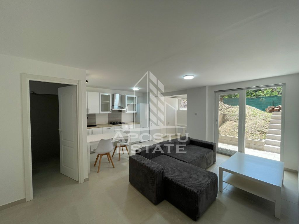 Apartament cu 2 camere,centrala proprie, terasa, in zona ...