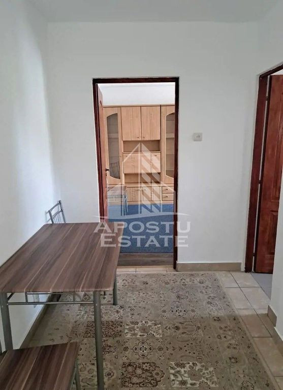 Apartament cu o camera Buziasului se accepta si un animal...
