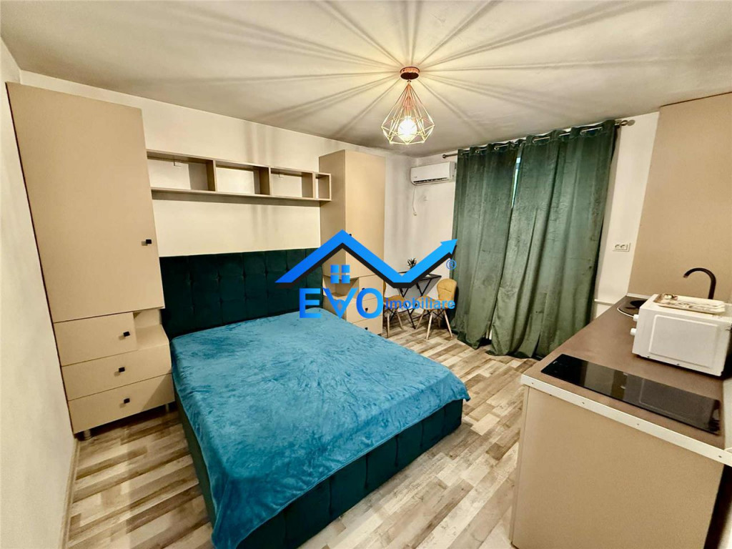 Garsoniera de inchiriat, mobilata si utilata, Centru, langa