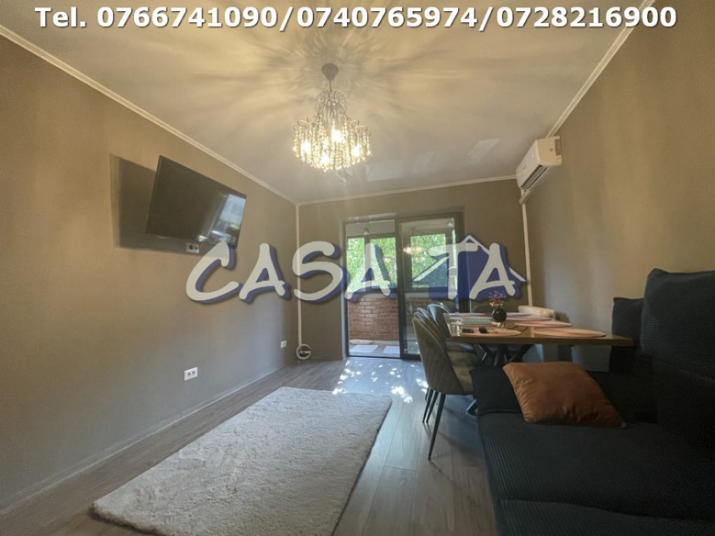 Apartament 3 Camere, Etaj 1, Strada Nicolae Balcescu - Zona
