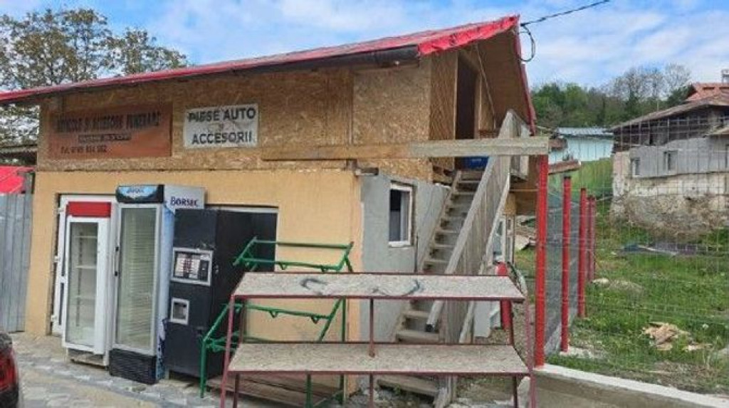 Casa si teren Valenii de Munte, ID: R2586186