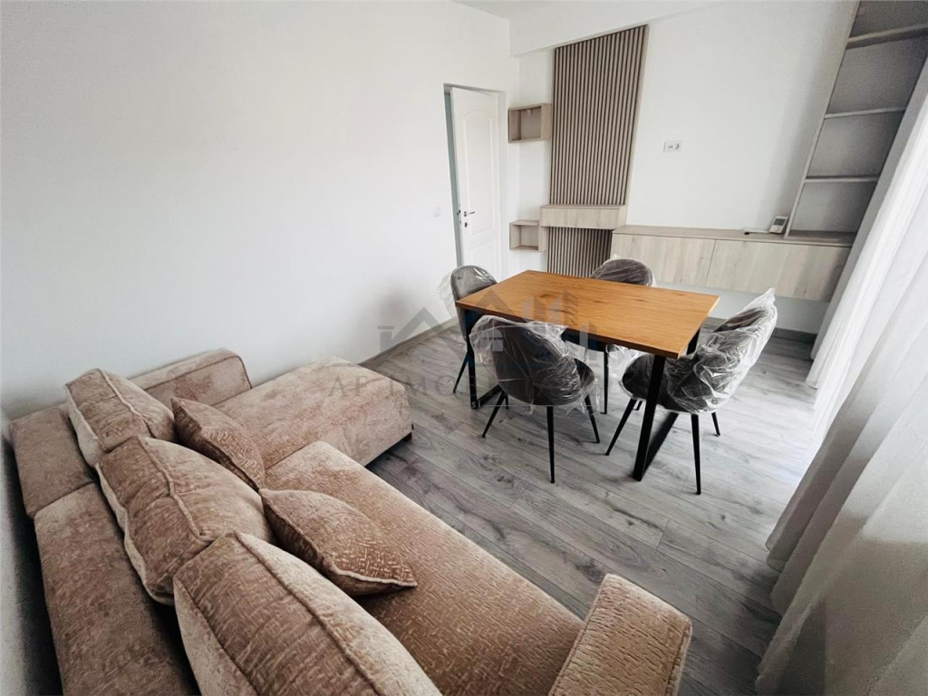 Apartament 2 camere zona CUG cu loc parcare si boxa