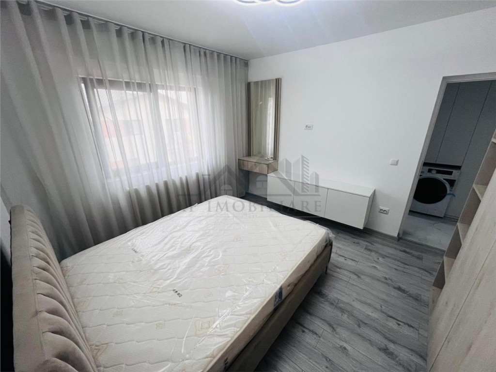Apartament 2 camere cu loc parcare si boxa zona CUG