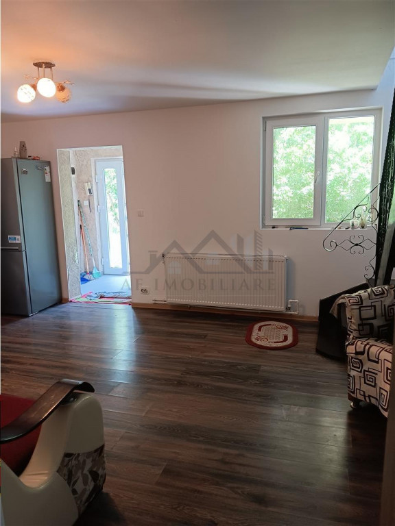 OCAZIE! Horpaz VILA P M 180mp 6cam 2 bai libera TEREN 540m