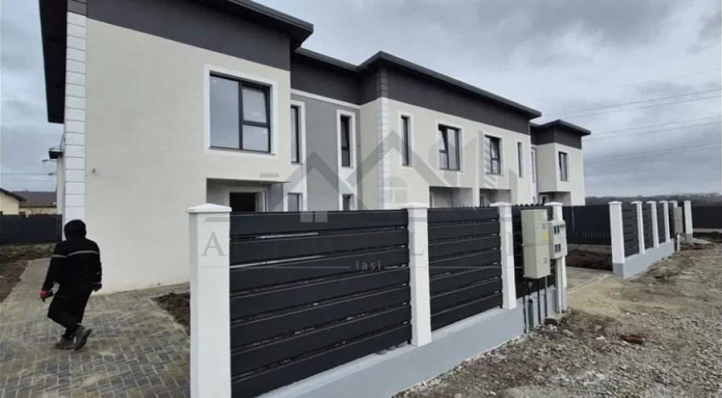 Valea Lupului, case insiruite P Et. su=101mp. teren 200mp.