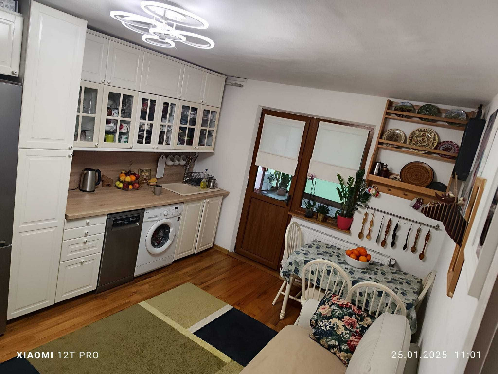 Apartament de 2 camere zona NOUA