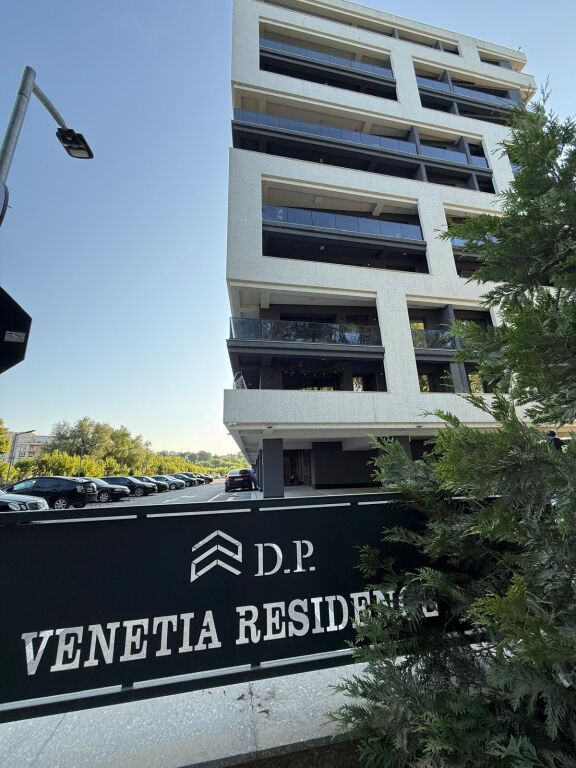 APARTAMENT CU MUTARE IMEDIATA, POTRIVIT PENTRU