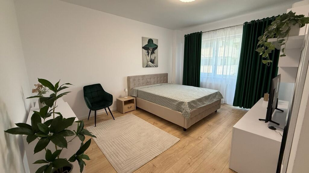 PRIMA INCHIRIERE • ZONA CENTRALĂ IASI • PARCARE