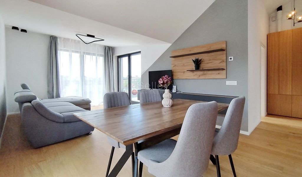 Proprietate deosebita- Prima Inchiriere