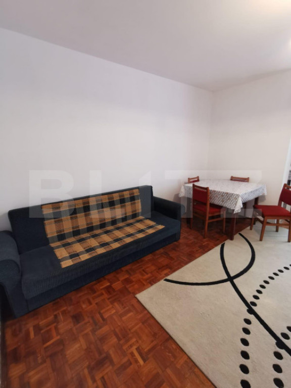 Garsoniera decomandata, 28 mp, zona Iulius Mall