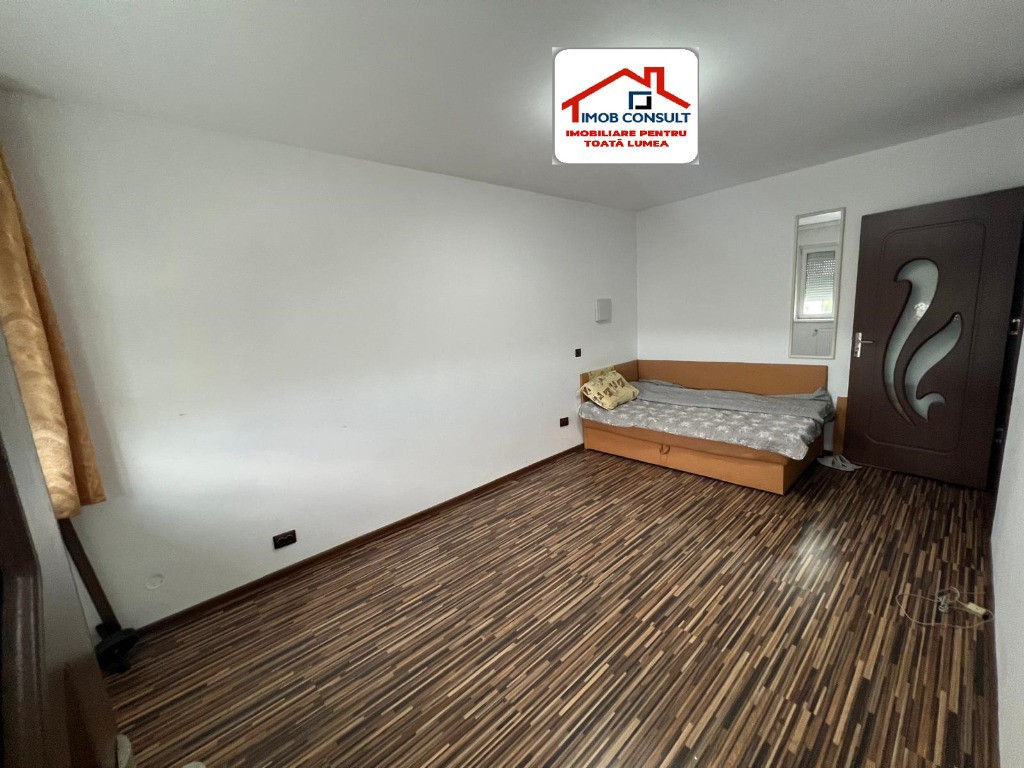 Garsoniera cocheta si spatioasa! CE1165