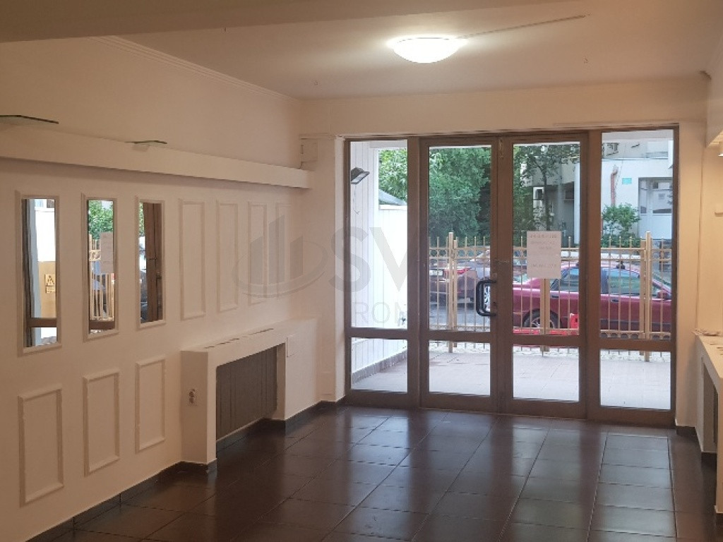 Vila de I 10 Camere I Pretabila Comercial sau Birouri I P...