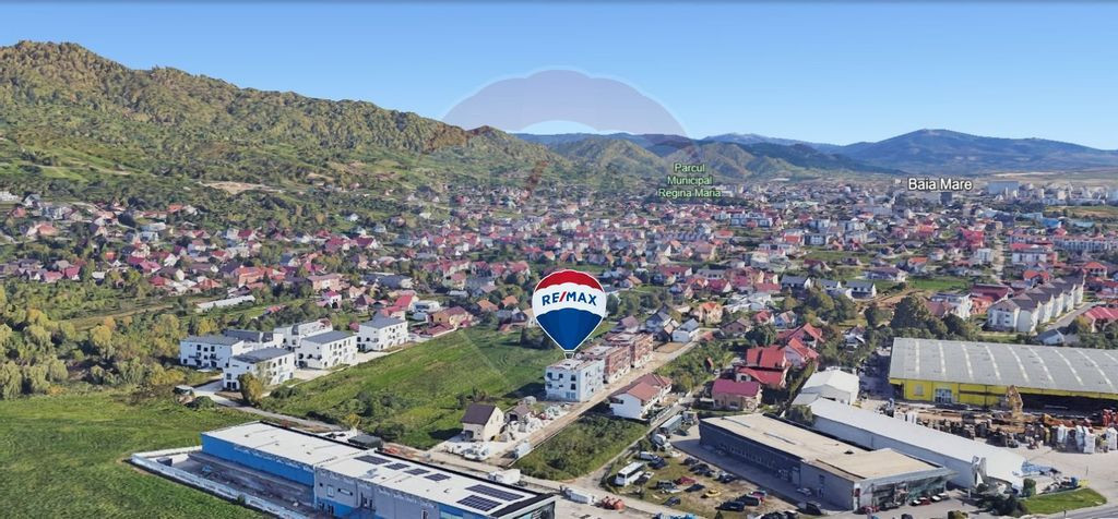 Apartament cu 3 camere-curte privată-loc de parcare inclus