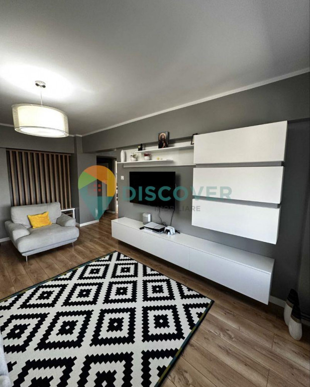 APARTAMENT 3 CAMERE , ZONA LETEA 400€