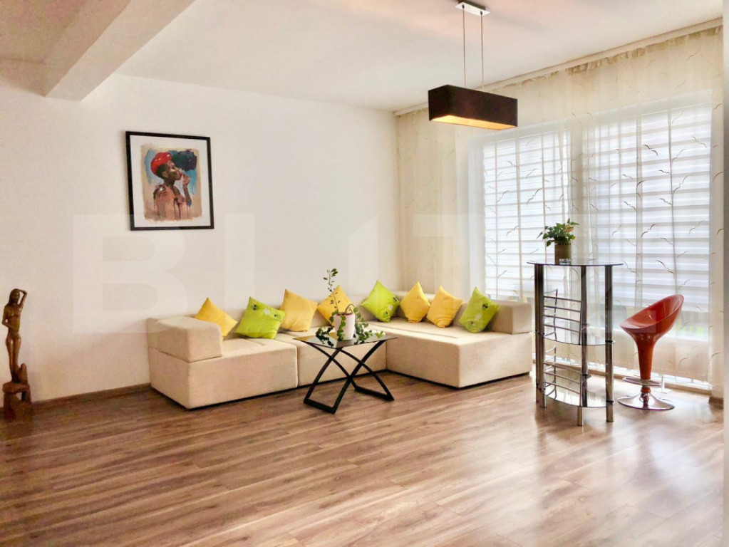 Duplex la prima inchiriere, 5 camere, garaj, terasa, zona Au