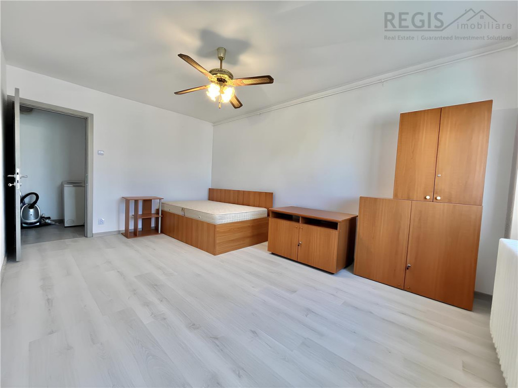 Garsoniera Decomandata Renovata 350 m Metroul Piata Iancului