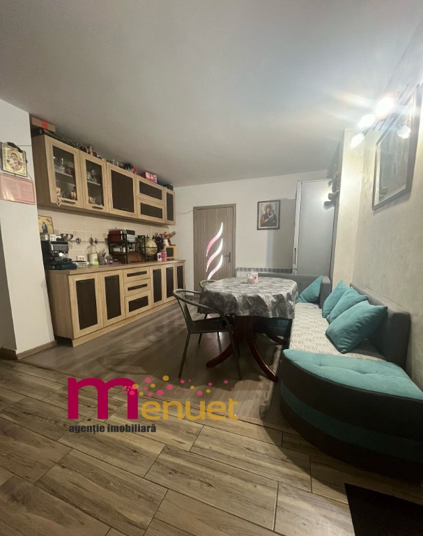 Apartament 2 camere,zona Piata Veche,parter inalt