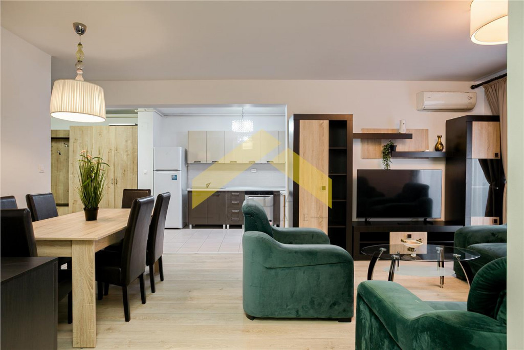 Apartament 3 camere de inchiriat Adora Park