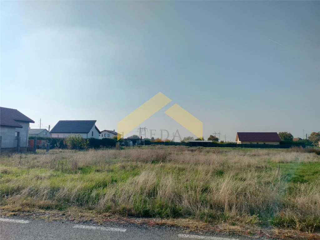 Teren intravilan de in localitatea Fantanele