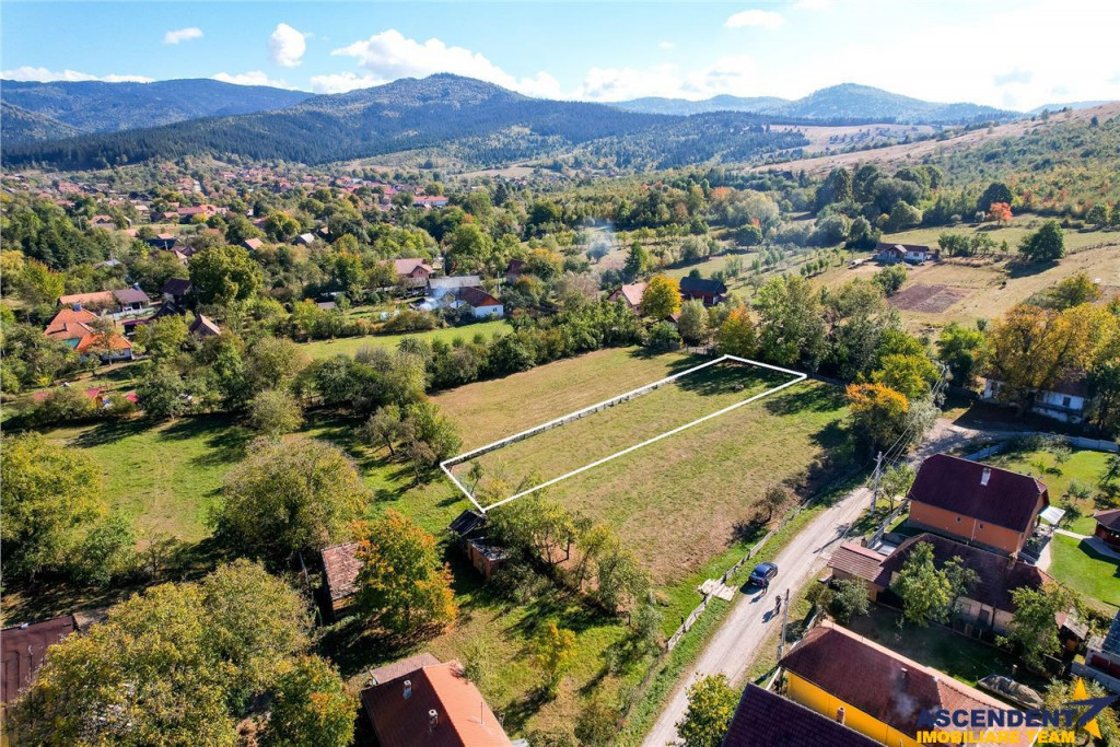 900mp teren intravilan, cu paramentri de constructie, Papaut