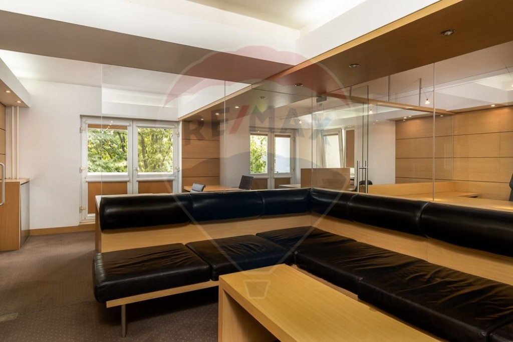 Apartament 5 camere Bulevardul Unirii