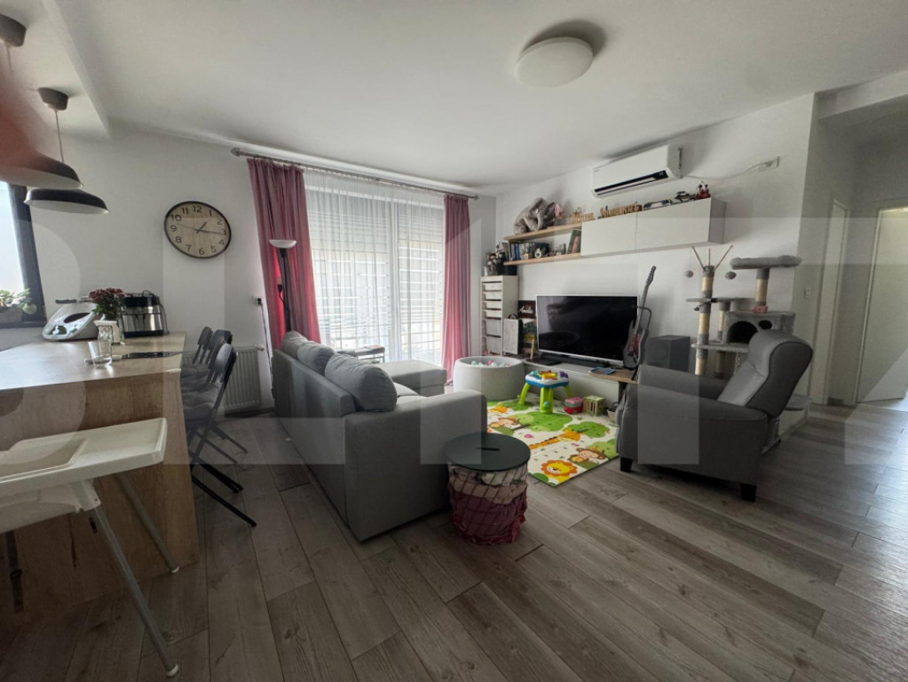 Apartament de vanzare, cu 2 camere, 52 mp, zona Muzicescu
