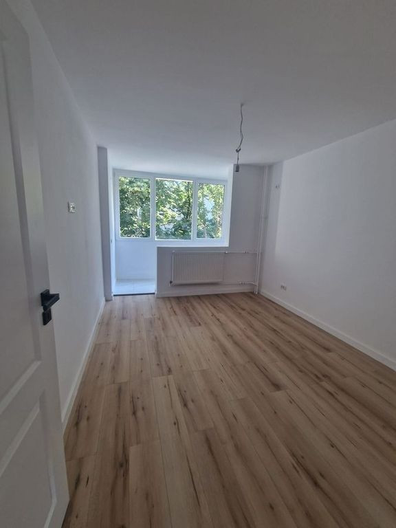 Apartament 3 camere 1 Decembrie 1918