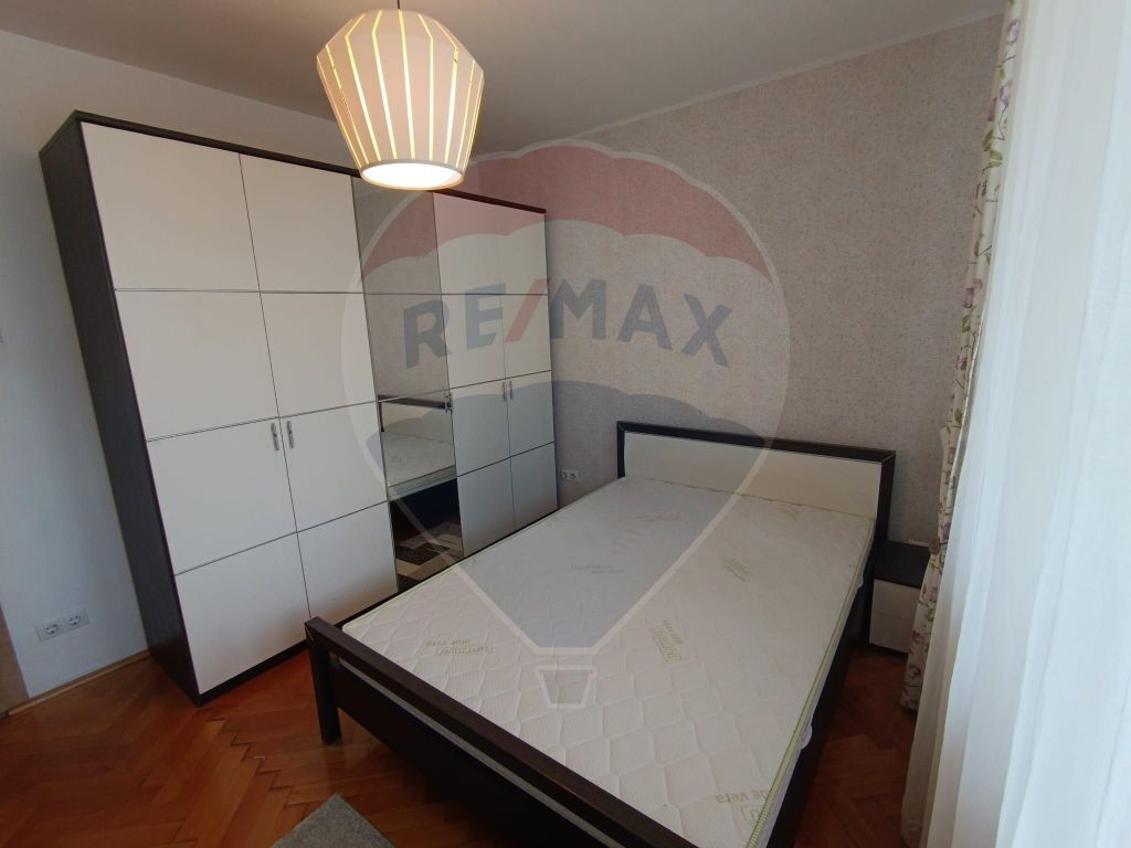 Apartament cu 2 camere de închiriat în zona Hipodrom 2