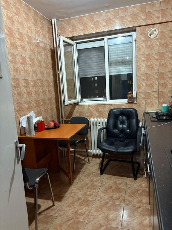 Apartament 2 camere 1 Decembrie 1918 / metrou