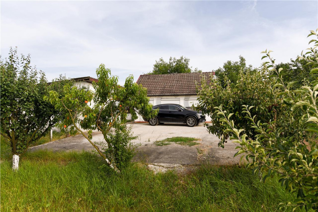 RECO CASA RENOVATA IN TARIAN LA PRET DE GARSONIERA