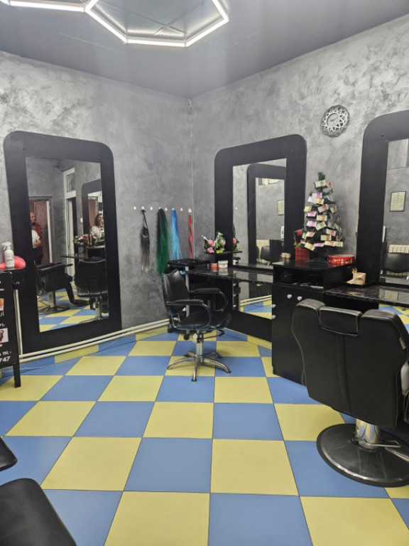 Spațiu comercial-salon situat în zona Centru -Tomis Mall