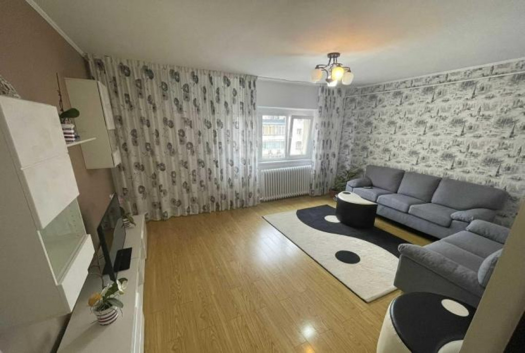 Apartament 3 camere Calea Calarasilor