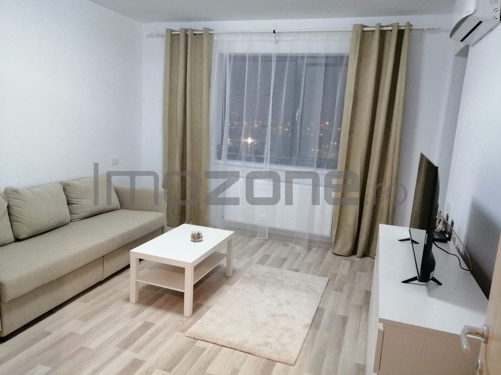 Garsoniera, 40 mp, etaj 6, mobilata-utialta, PARCARE INCL...