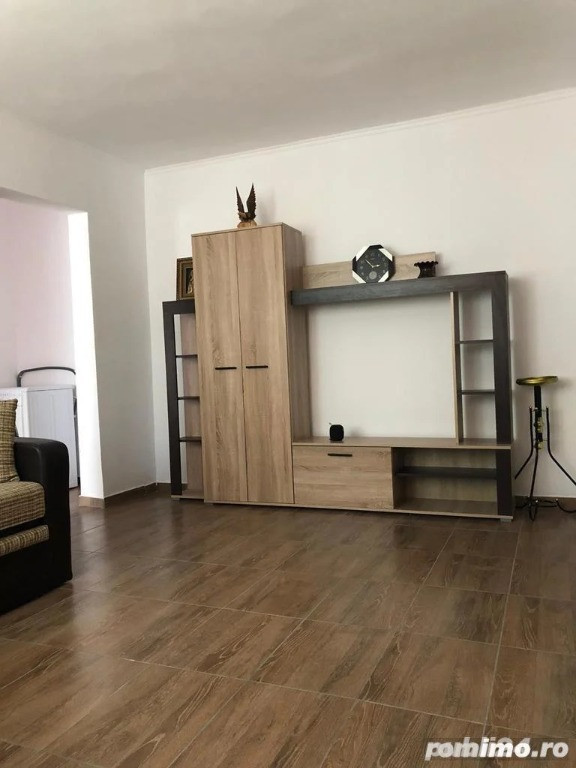 1 camera in zona Badea Cartan