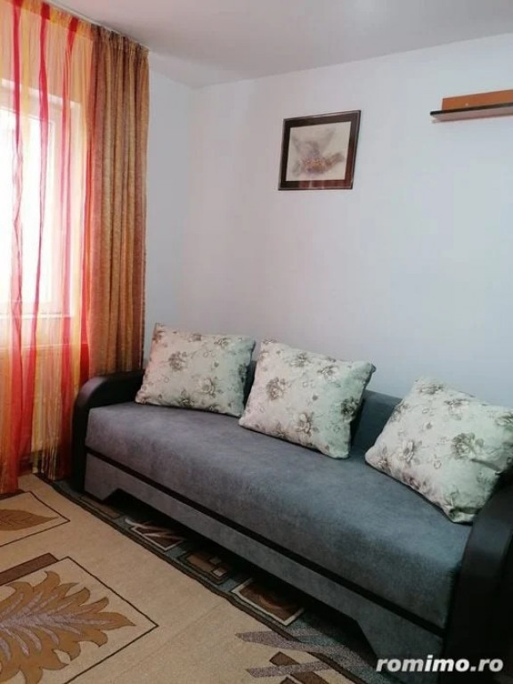 1 camera in Circuvalatunii