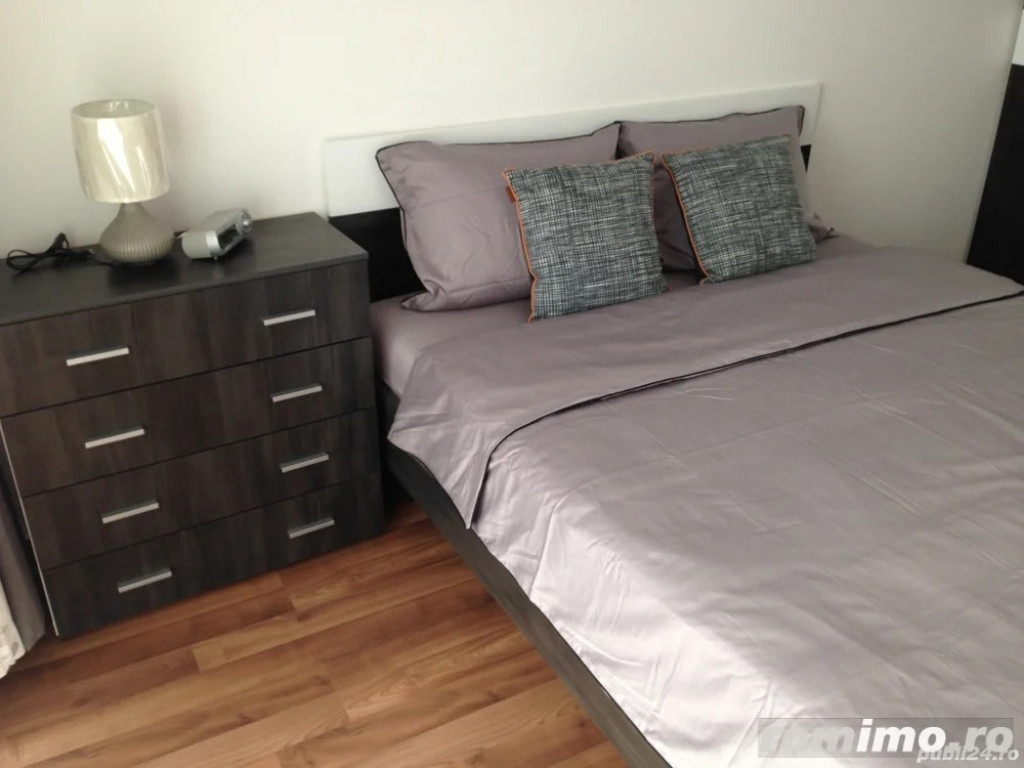 1 camera in zona Complexul Studentesc