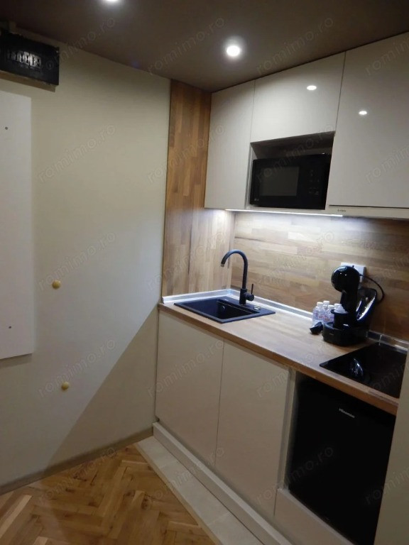 Garsoniera in zona Calea Sagului