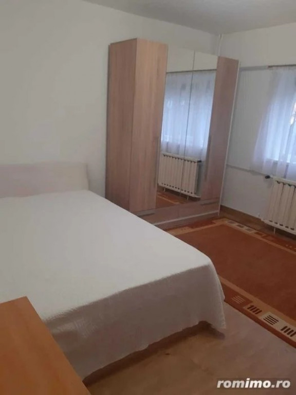 1 camera in zona Cetatii