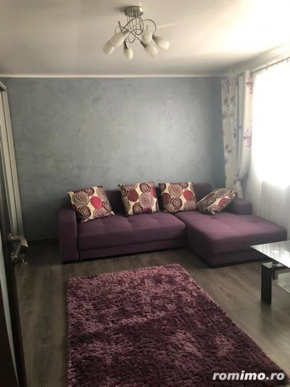 1 camera in zona Blascovici