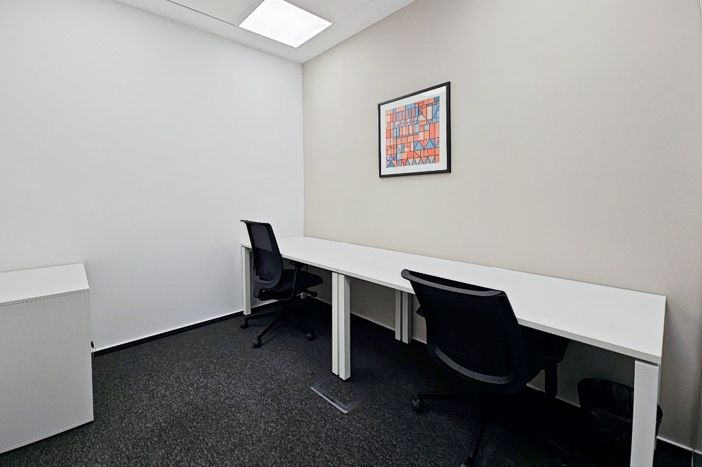 Spațiu de birou privat pentru 2 persoane în Regus City Gate