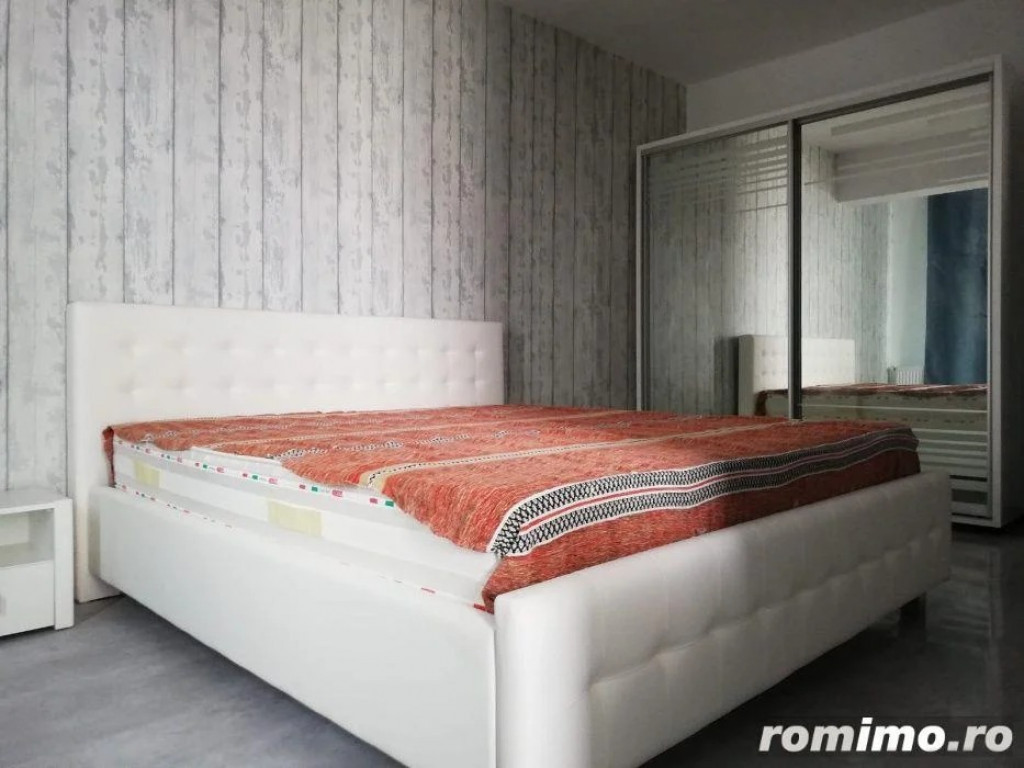 2 camere in zona Lipovei